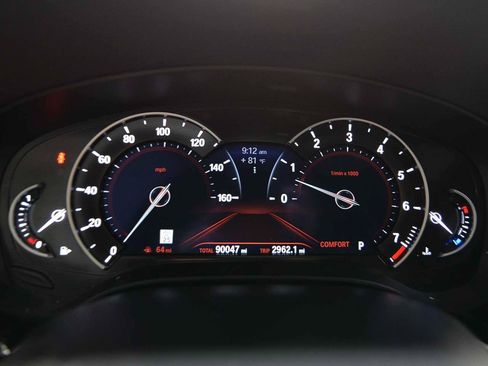Used 2019 BMW 540i xDrive AWD/4WD image 15