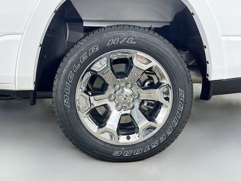 New 2026 RAM 1500 4x4 Crew Cab image 30