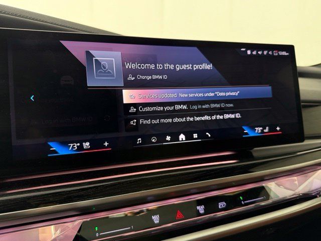 Used 2024 BMW i7 xDrive60 AWD/4WD image 20