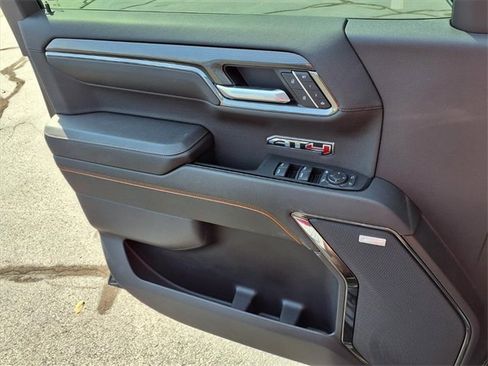 Used 2024 GMC Sierra 1500 AT4 w/ AT4 Premium Package image 19