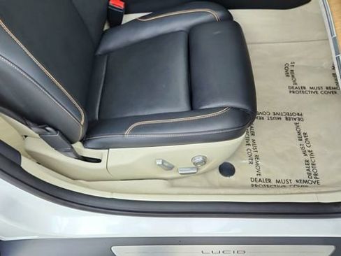 Used 2024 Lucid Air Touring image 22