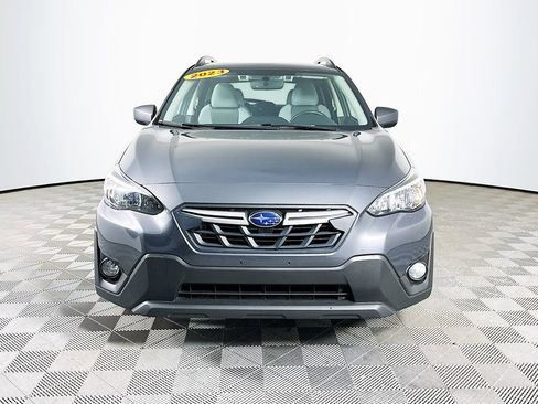 Used 2023 Subaru Crosstrek 2.0i Premium image 4
