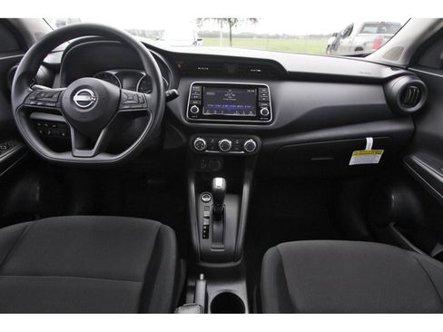 Certified 2025 Nissan Kicks Play S FWD image 12