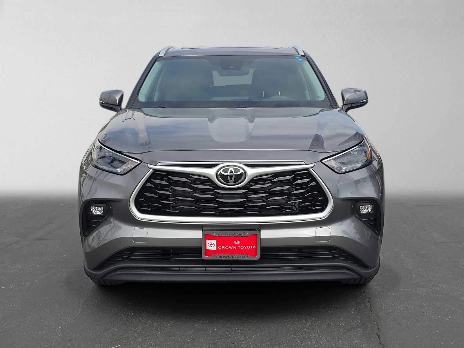 Certified 2026 Toyota Highlander XLE AWD/4WD image 8