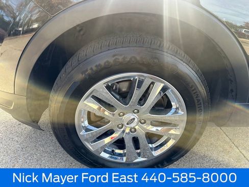 Used 2019 Ford Explorer XLT w/ Class III Trailer Tow Package image 33