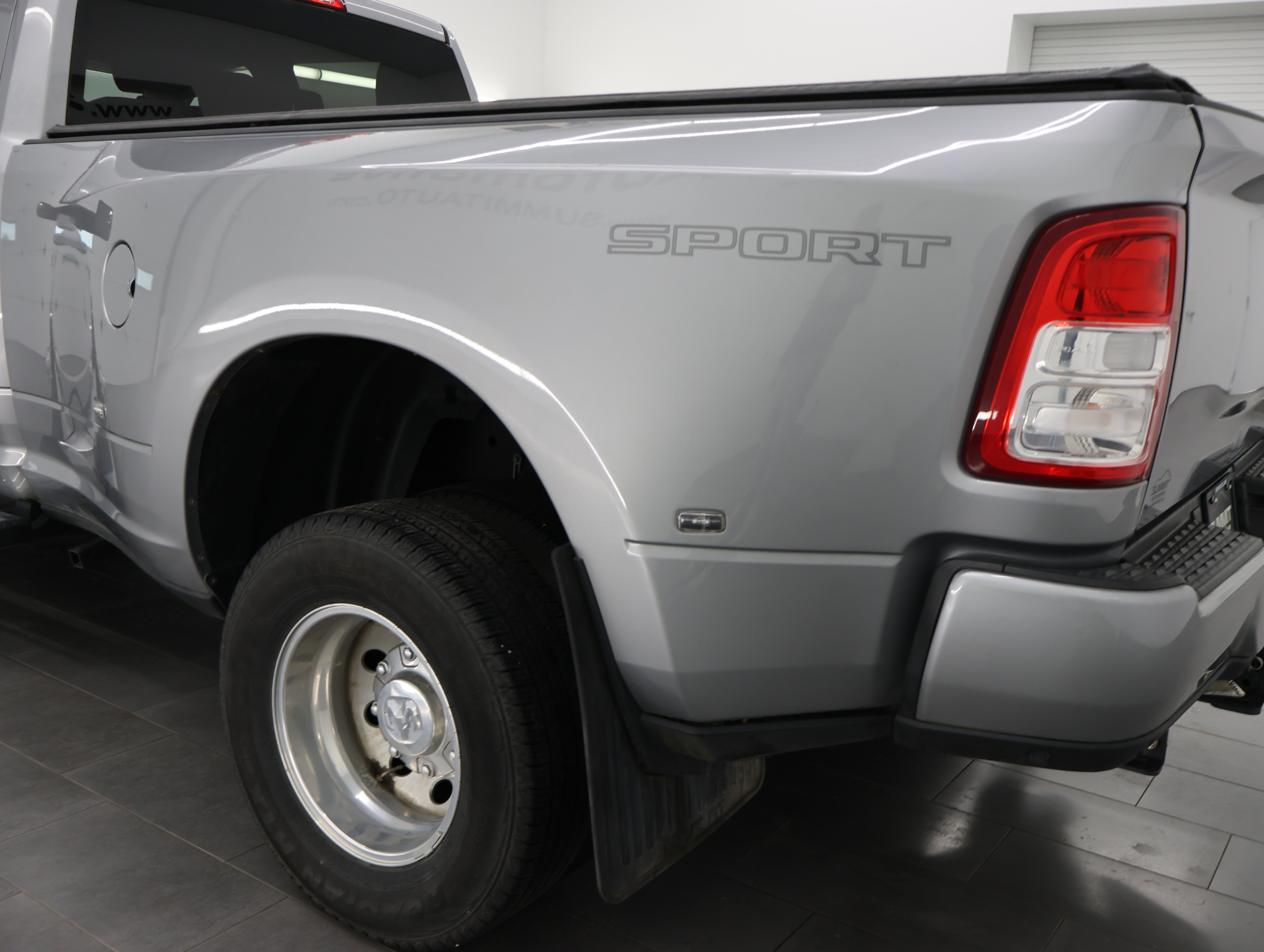 Used 2022 RAM 3500 Big Horn w/ Level A Equipment Group AWD/4WD image 31