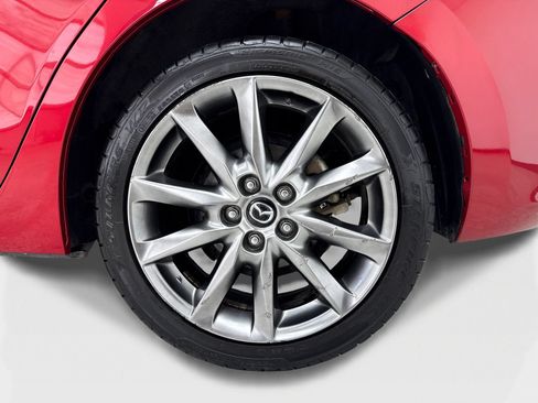 Used 2018 MAZDA MAZDA3 Touring FWD image 49