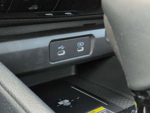 Used 2025 Honda Accord EX-L image 32