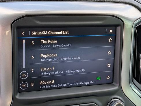 Used 2019 Chevrolet Silverado 1500 LT w/ All-Star Edition image 17