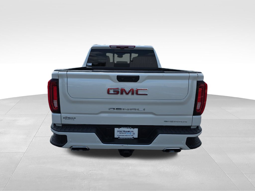 Used 2025 GMC Sierra 1500 Denali w/ Denali Reserve Package AWD/4WD image 6