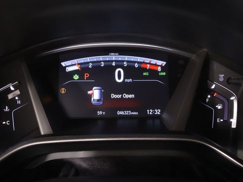 Used 2022 Honda CR-V Touring image 4