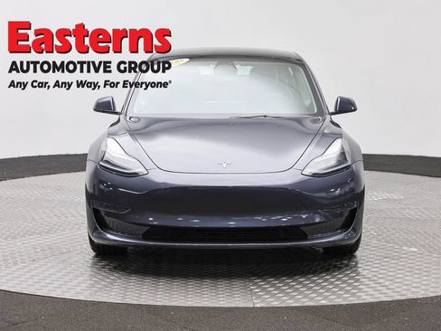 Used 2023 Tesla Model 3 Standard Range RWD image 2