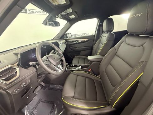 New 2026 Chevrolet TrailBlazer ACTIV w/ Convenience Package FWD image 14