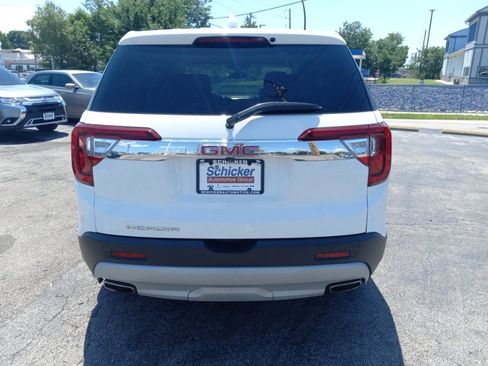 Used 2022 GMC Acadia SLE FWD image 2