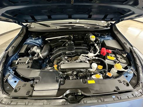 Used 2024 Subaru Crosstrek 2.0i Premium image 34