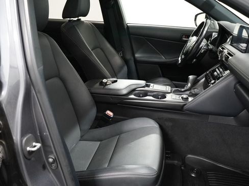 Used 2022 Lexus IS 300 AWD w/ Premium Package image 32