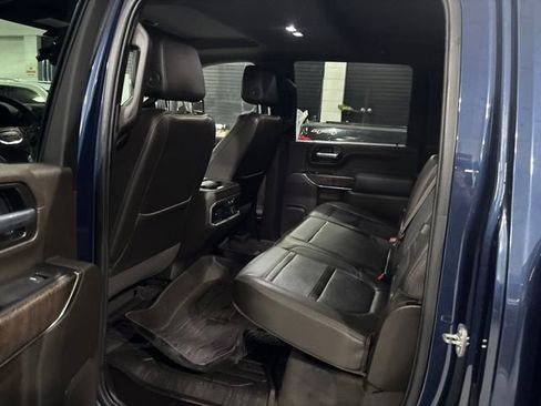 Used 2021 GMC Sierra 3500 Denali w/ Denali Ultimate Package AWD/4WD image 17