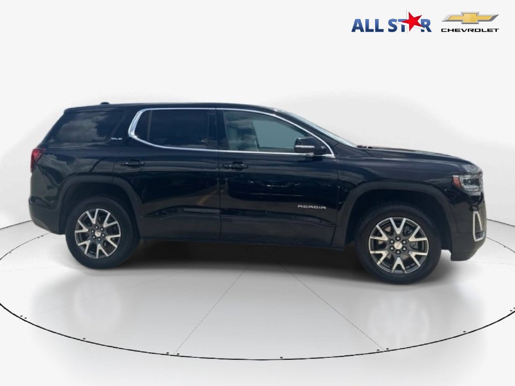 Used 2022 GMC Acadia SLE FWD image 4