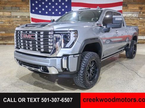 Used 2024 GMC Sierra 2500 Denali w/ Denali Reserve Package AWD/4WD image 57