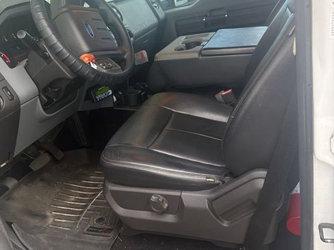 Used 2015 Ford F350 XL w/ Power Equipment Group AWD/4WD image 5