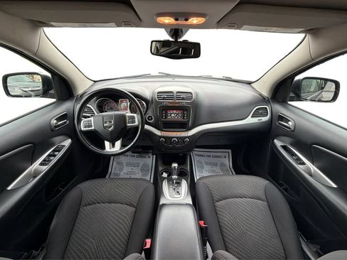 Used 2016 Dodge Journey SE w/ Flexible Seating Group FWD image 25