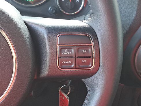 Used 2018 Jeep Wrangler Unlimited Sport S AWD/4WD image 17