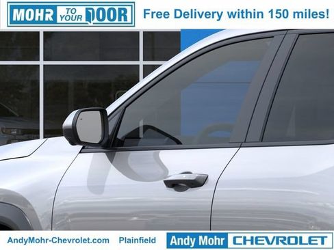 New 2026 Chevrolet Equinox LT w/ Safety and Technology Package FWD image 15