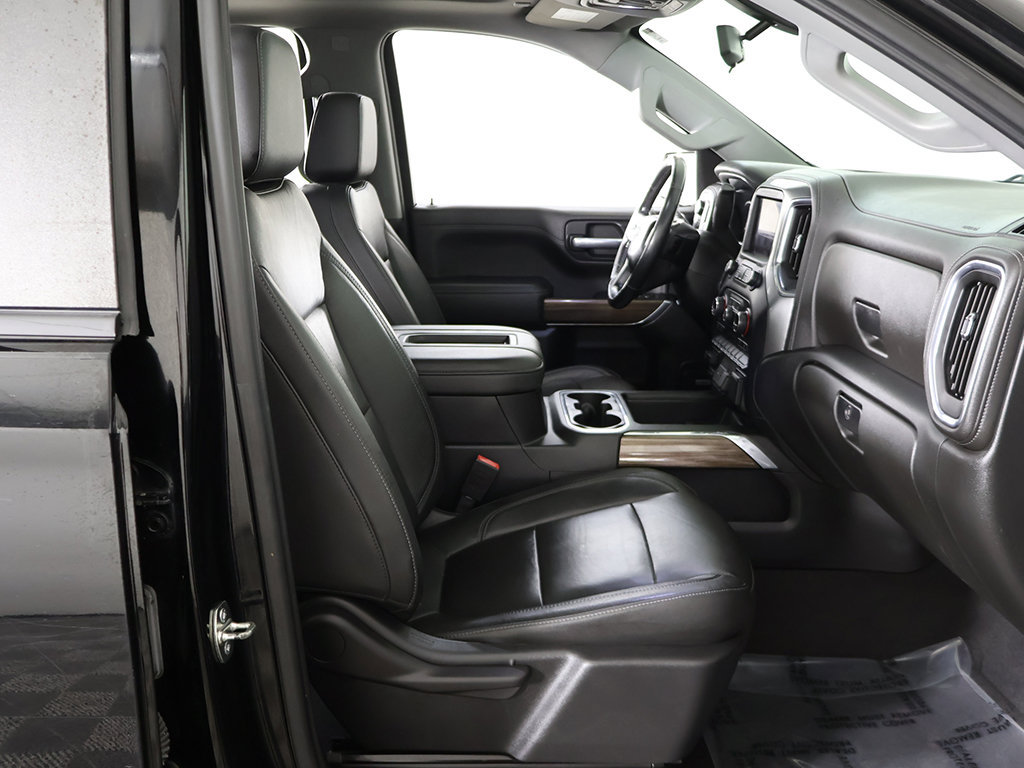 Used 2019 Chevrolet Silverado 1500 RST AWD/4WD image 30