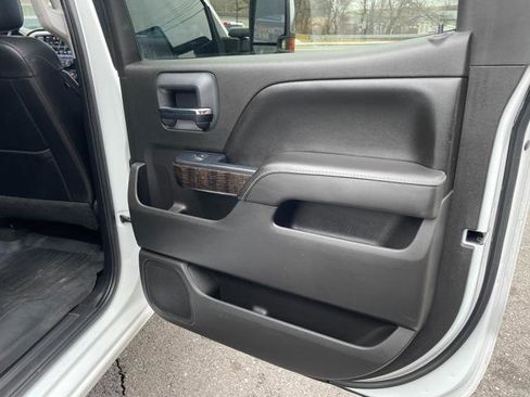 Used 2016 GMC Sierra 2500 Denali w/ Driver Alert Package image 25