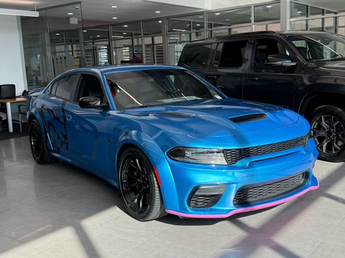 Used 2023 Dodge Charger SRT Hellcat w/ Harman/Kardon Audio Group image 8