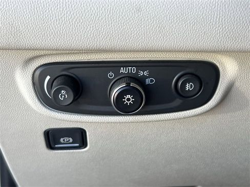 Used 2020 GMC Terrain Denali w/ Denali Premium Package image 34