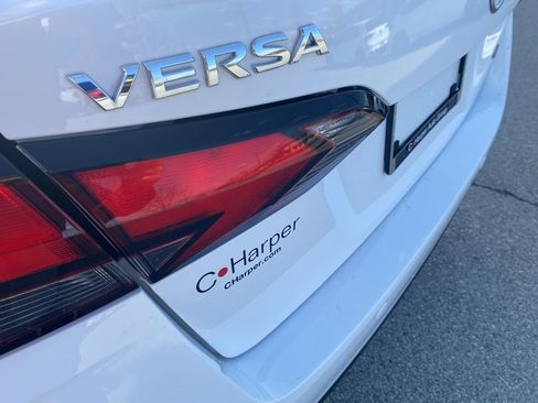 Used 2024 Nissan Versa S image 11