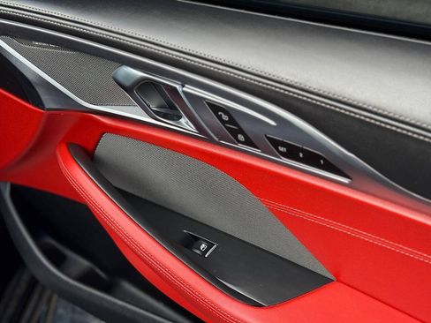 Used 2019 BMW M850i xDrive Coupe w/ Comfort Seating Package image 27