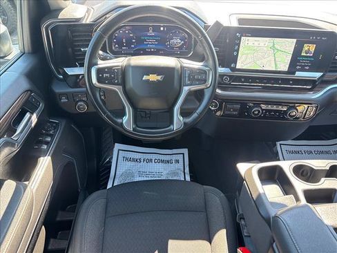 Certified 2025 Chevrolet Silverado 2500 LT w/ Safety Package AWD/4WD image 6