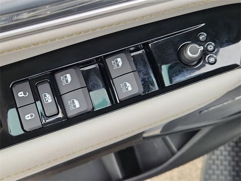 Used 2022 Jeep Wagoneer Series II image 23