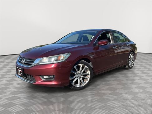 Used 2015 Honda Accord Sport image 1