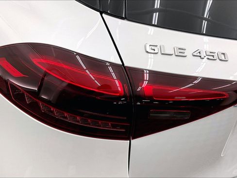 Used 2026 Mercedes-Benz GLE 450 4MATIC image 27