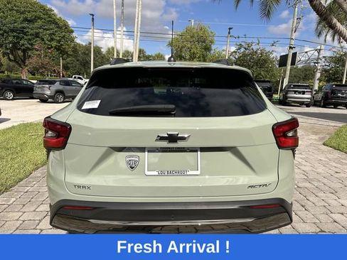 Used 2025 Chevrolet Trax ACTIV w/ Driver Confidence Package FWD image 36