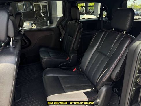 Used 2019 Dodge Grand Caravan GT FWD image 21