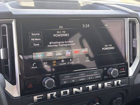 Used 2025 Nissan Frontier SV RWD image 22