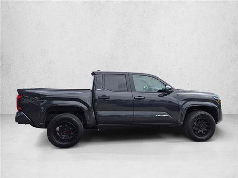 Used 2025 Toyota Tacoma SR5 RWD image 4