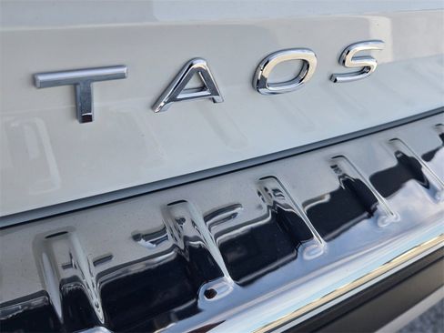 New 2026 Volkswagen Taos S image 5