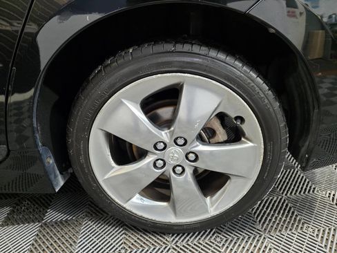 Used 2013 Toyota Prius Three image 30