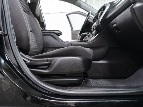 Used 2017 GMC Acadia SLE w/ Driver Alert Package I image 35