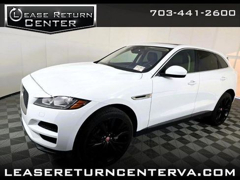 Used 2020 Jaguar F-PACE Premium image 1