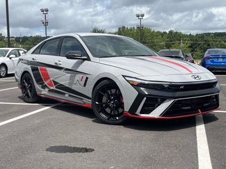 Used 2025 Hyundai Elantra N FWD video 1