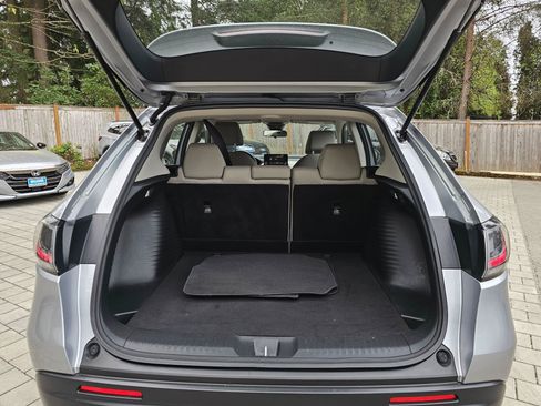 Used 2023 Honda HR-V LX image 14