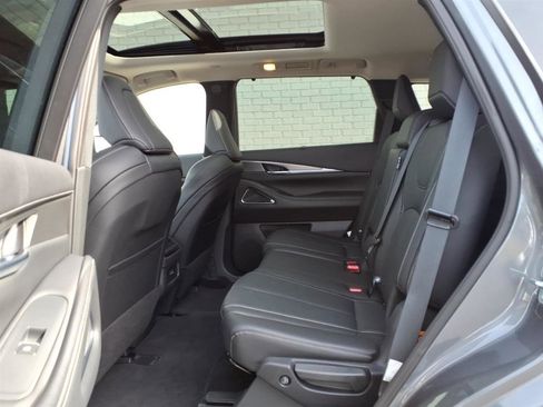 Used 2025 INFINITI QX60 Luxe image 13