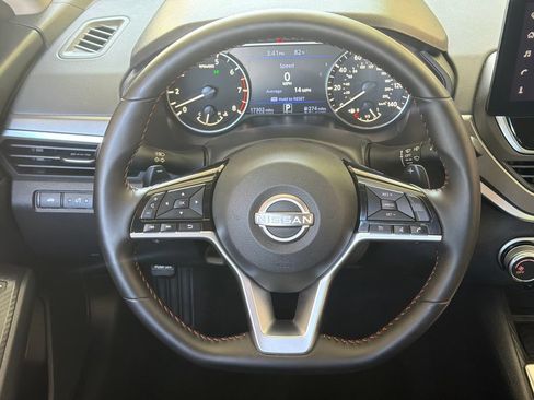 Used 2026 Nissan Altima 2.5 SR FWD image 4