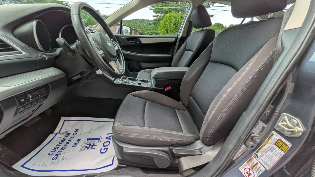 Used 2017 Subaru Legacy 2.5i w/ Alloy Wheel Package AWD/4WD image 4